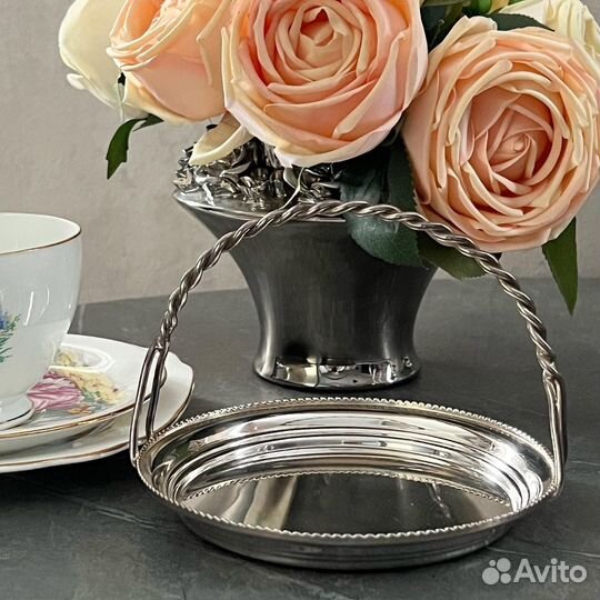 Вазочка - лимонница, Англия