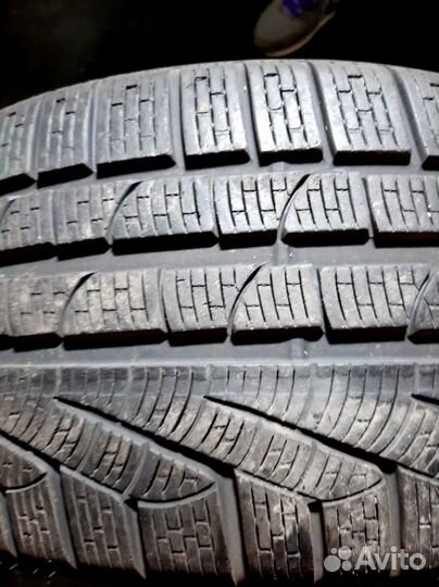 Pirelli Winter Sottozero 240 Serie II 245/45 R19 102V