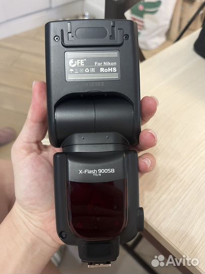 Вспышка Falcon Eyes 900SB и софтбокс с штативом