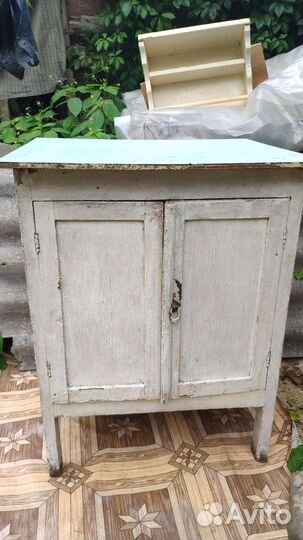 Тумбочка Винтажная Ретро
