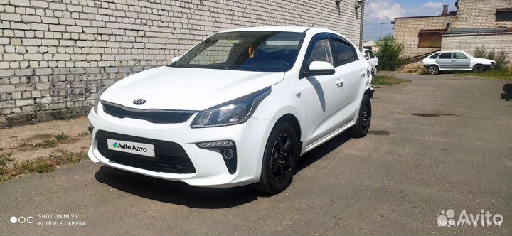 Kia Rio 1.6 МТ, 2019, битый, 82 000 км