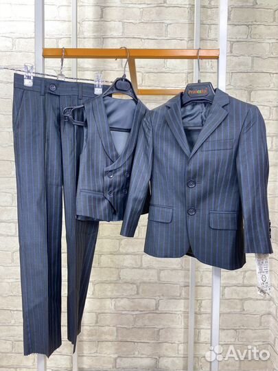 Нарядный костюм тройка для мальчика