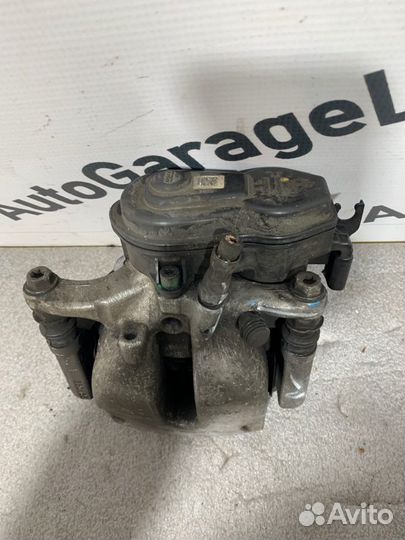 Суппорт задний левый Mercedes-Benz Gle-Class W292