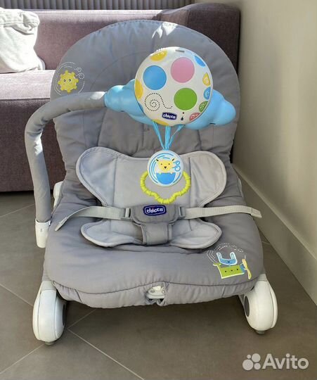Шезлонг для новорожденных бу