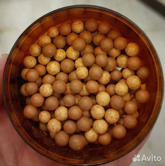 Пудра и румяна в шариках avon