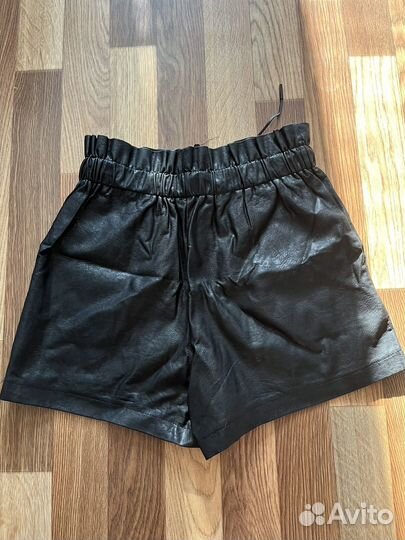 Кожанные шорты