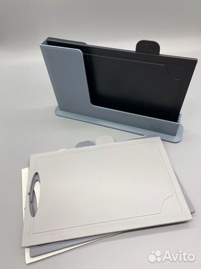 Набор разделочных досок на подставке