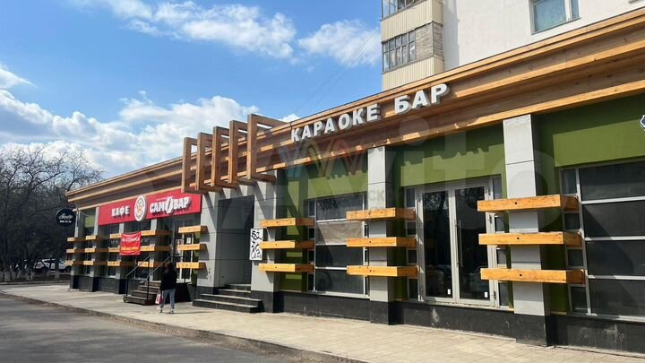 Помещение на проспекте Октября