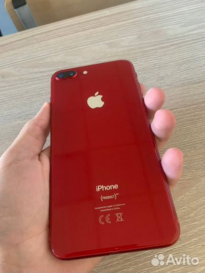 iPhone 8 Plus, 64 ГБ