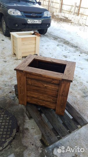 Кашпо напольное