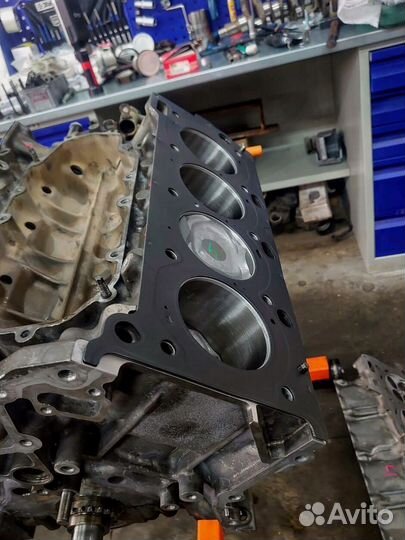 Двигатель 3UR / на Тойота Тундра 5.7 рест