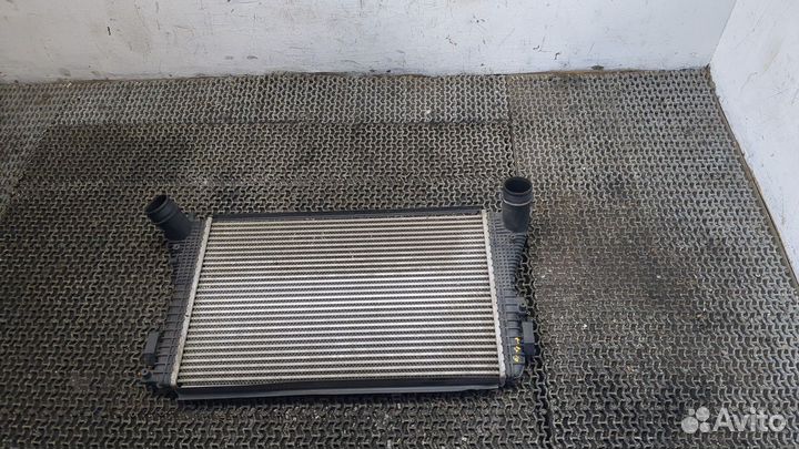 Радиатор интеркулера Skoda Yeti, 2013