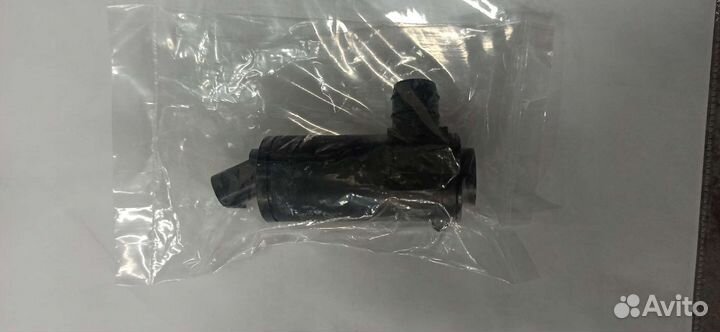 Насос бачка омывателя Toyota Hilux 2021