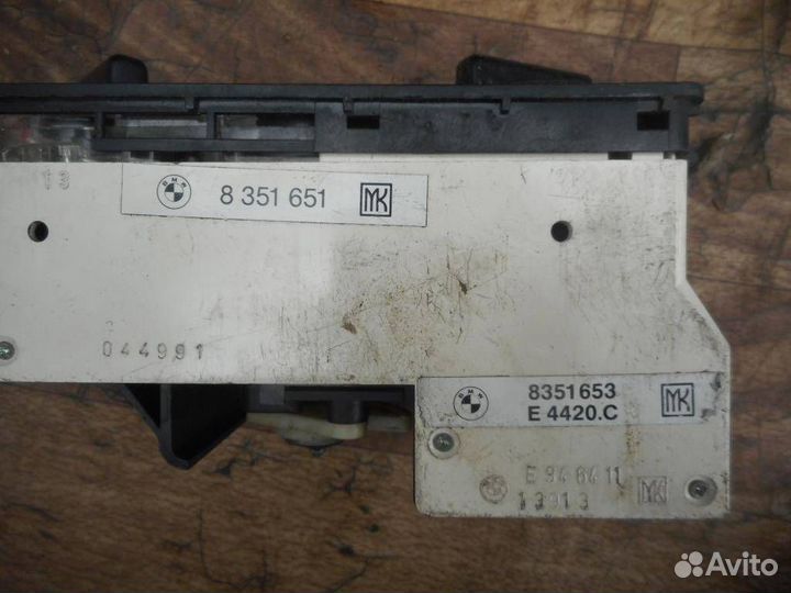 Блок управления отопителем BMW 5-серия E34 1988-1