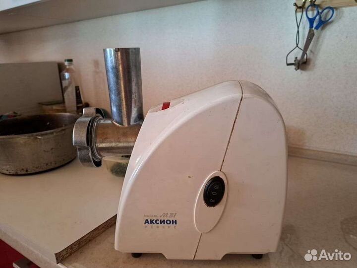Мясорубка электрическая аксион бу
