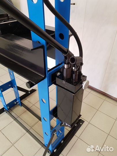 Пресс гидравлический напольный brann BRP-30 (30т.)