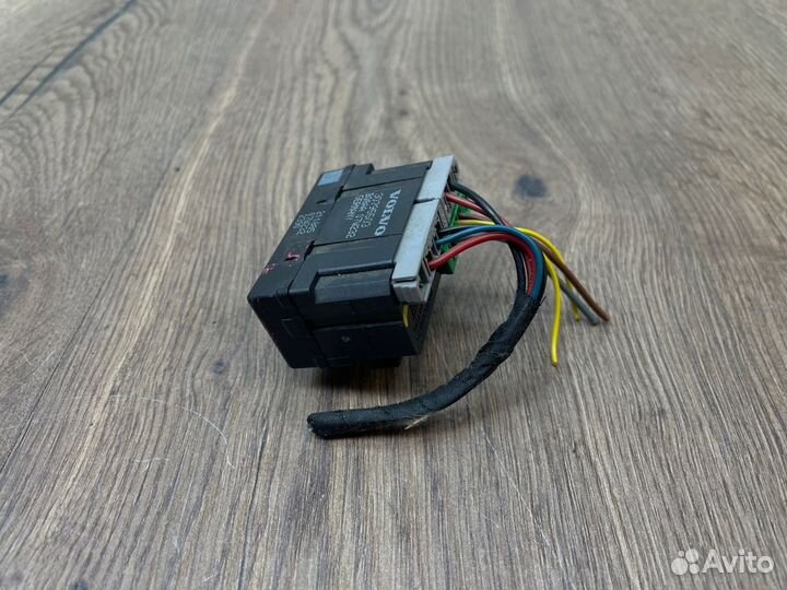 Блок подогревая сидений Volvo C30 MK38 2.4 B5244S