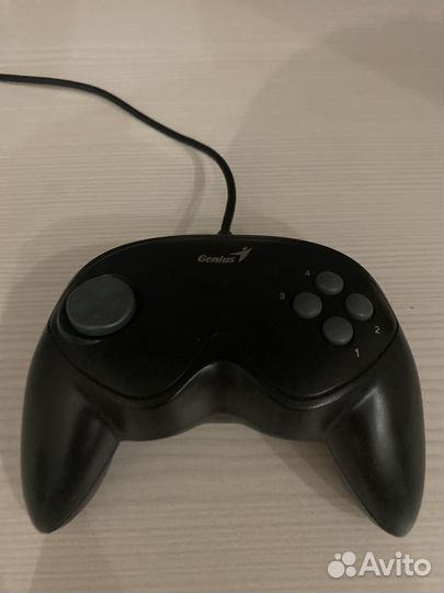 Геймпад genius maxfire
