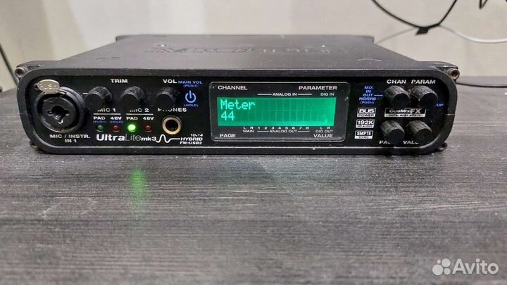 Motu ultralite mk3 (usb/firewire)