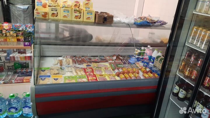 Холодильник витринный