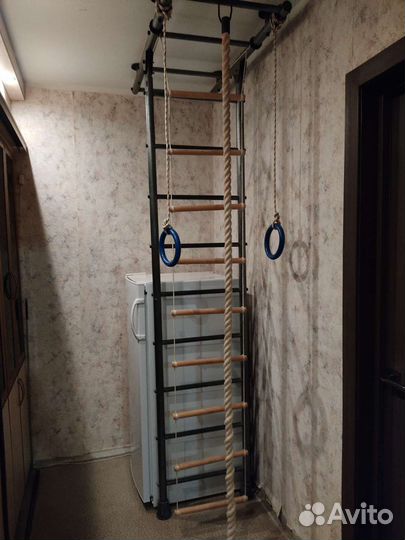 Спортивная шведская стенка