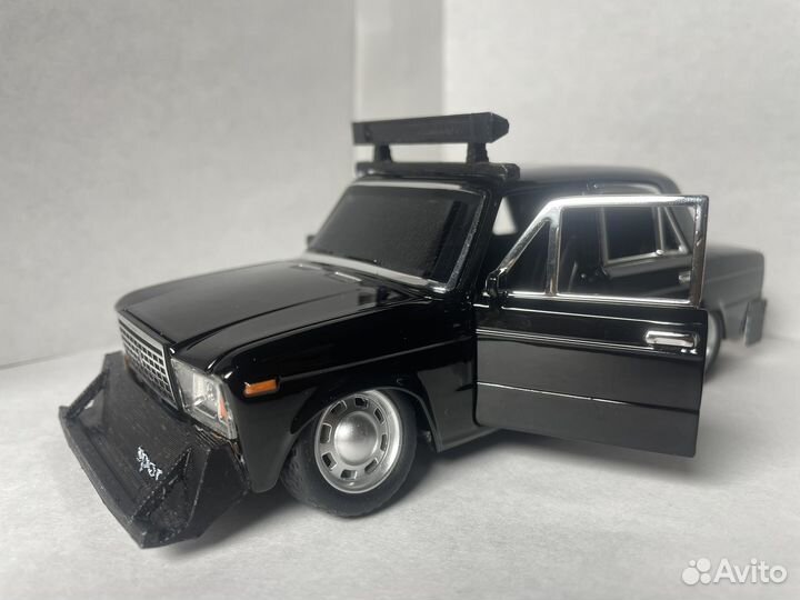 Колекционная модель ваз 2107