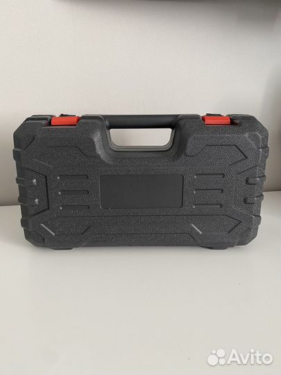 Пила цепная аккумуляторная