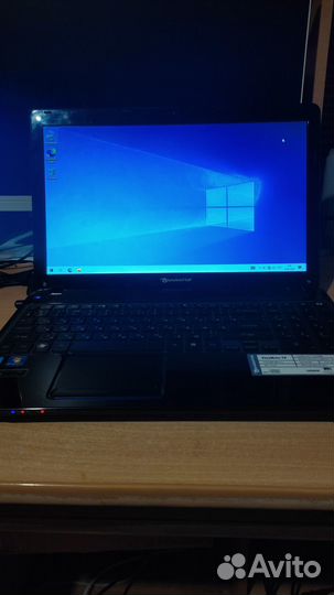 Ноутбук для работы и игр Intel I3 8 гб видео GT620