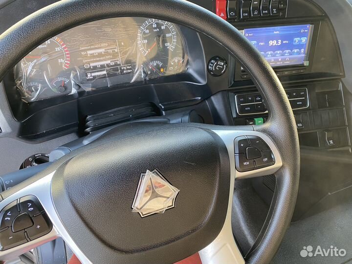 Sitrak ZZ4256V364HE, 2023