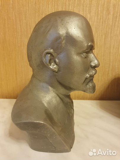 Бюст ленина СССР