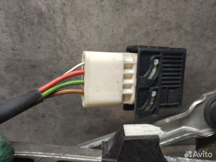 Трапеция дворников Bmw 7 E38