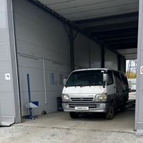 Toyota Hiace 3.0 AT, 1999, 350 000 км, с пробегом, цена 550 000 руб.