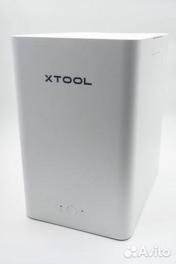 XTool F1 Deluxe Bundle + Desktop Smoke Purifier