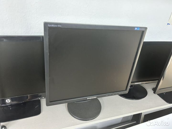 Мониторы samsung 19 ЖК 3/4