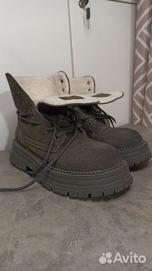 Ботинки женские 38 miu miu