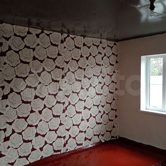 Дом 27 м² на участке 16 сот.