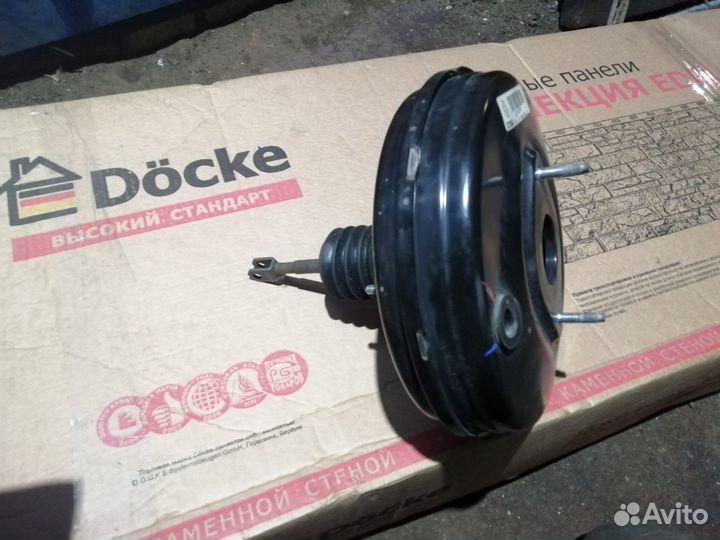 Вакуумник Renault Logan 2 Sandero 2 LADA X-Ray