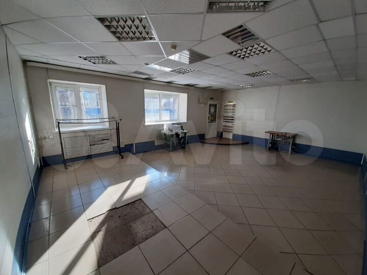 Продаётся помещение свободного назначения