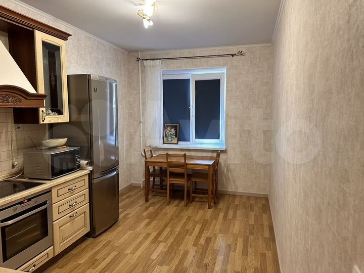 2-к. квартира, 71 м², 13/15 эт.