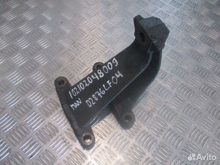 Кронштейн двс передний MAN 81415063166