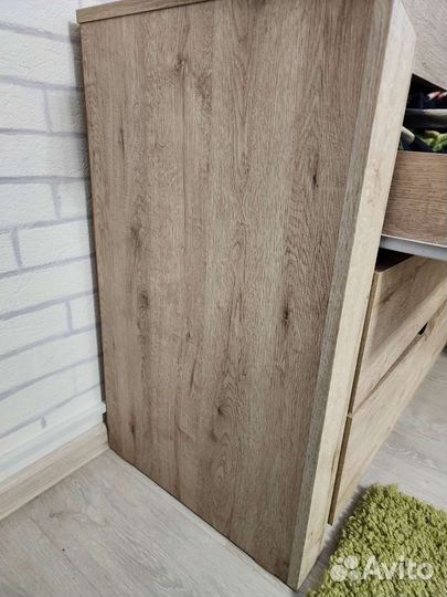 Комод состояние нового вместительный