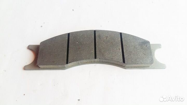 Колодка тормозная полукруглая ZL40.12.4-4/72006560