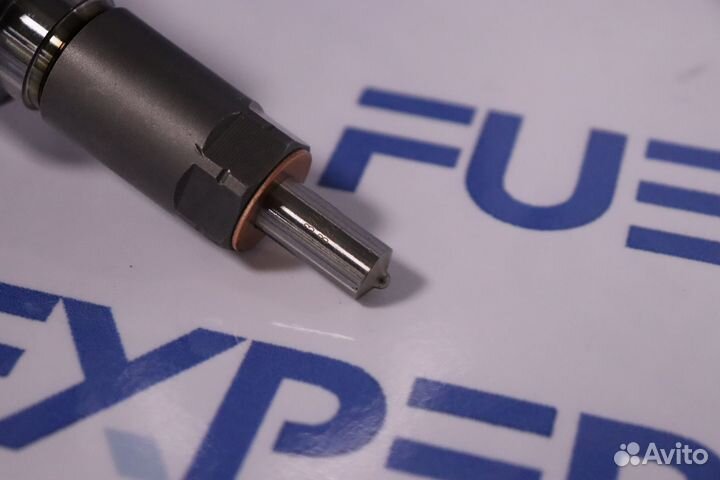 Форсунка топливная 0445120003