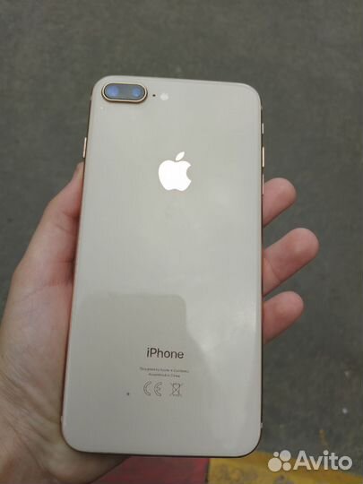 Телефон iPhone 8 plus