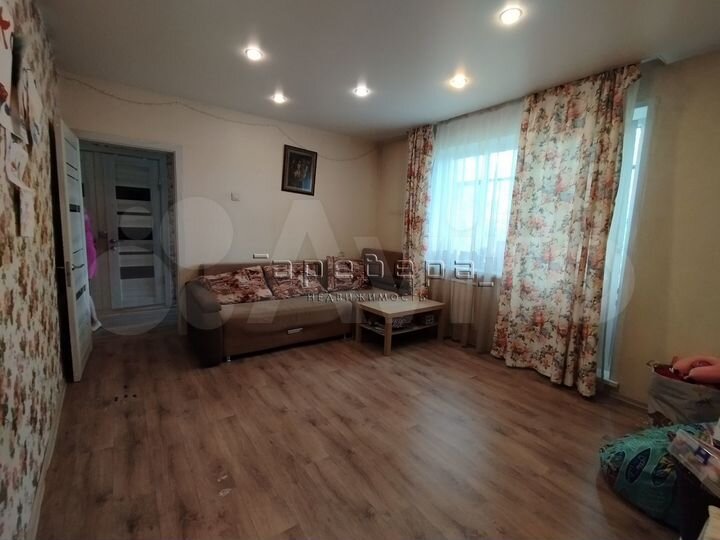 2-к. квартира, 40 м², 2/9 эт.