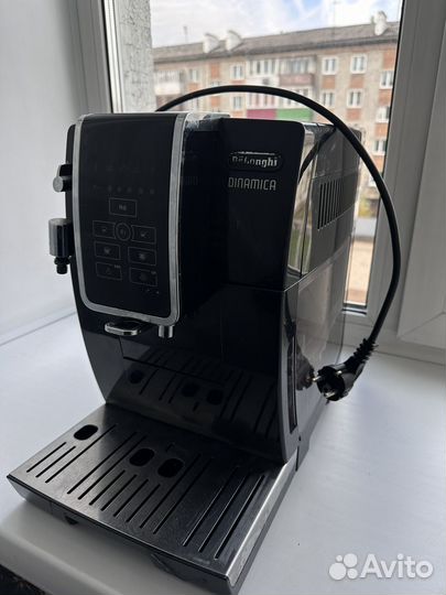 Кофемашина delonghi