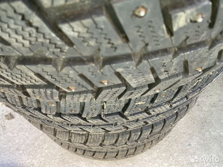 Continental Vanco 225/75 R16