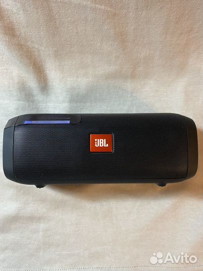 Колонка JBL tuner FM