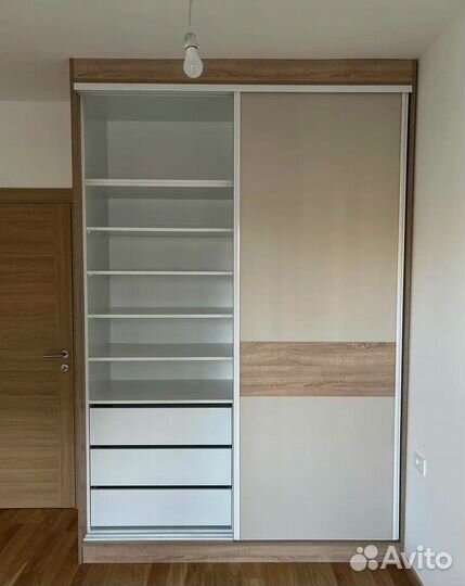 Стильный шкаф купе