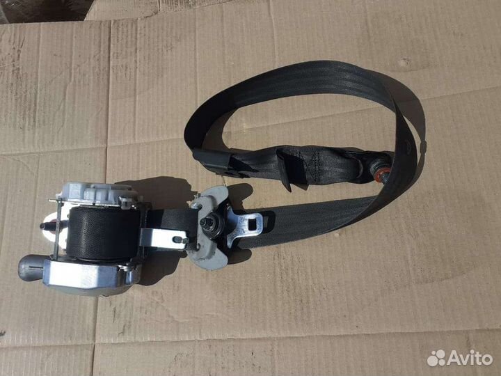 Безопасность Hyundai i40